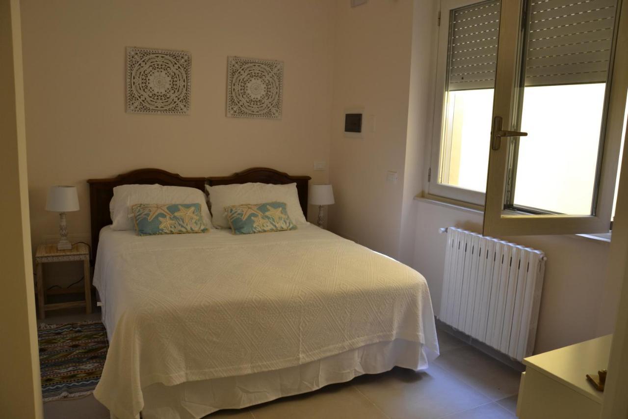 La Casa Del Mare Apartment Nettuno Exterior photo